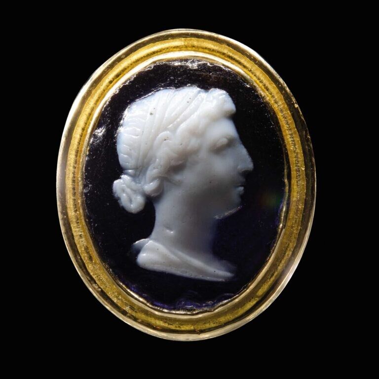 Figure 4- Cleopatra Selene as an adult.